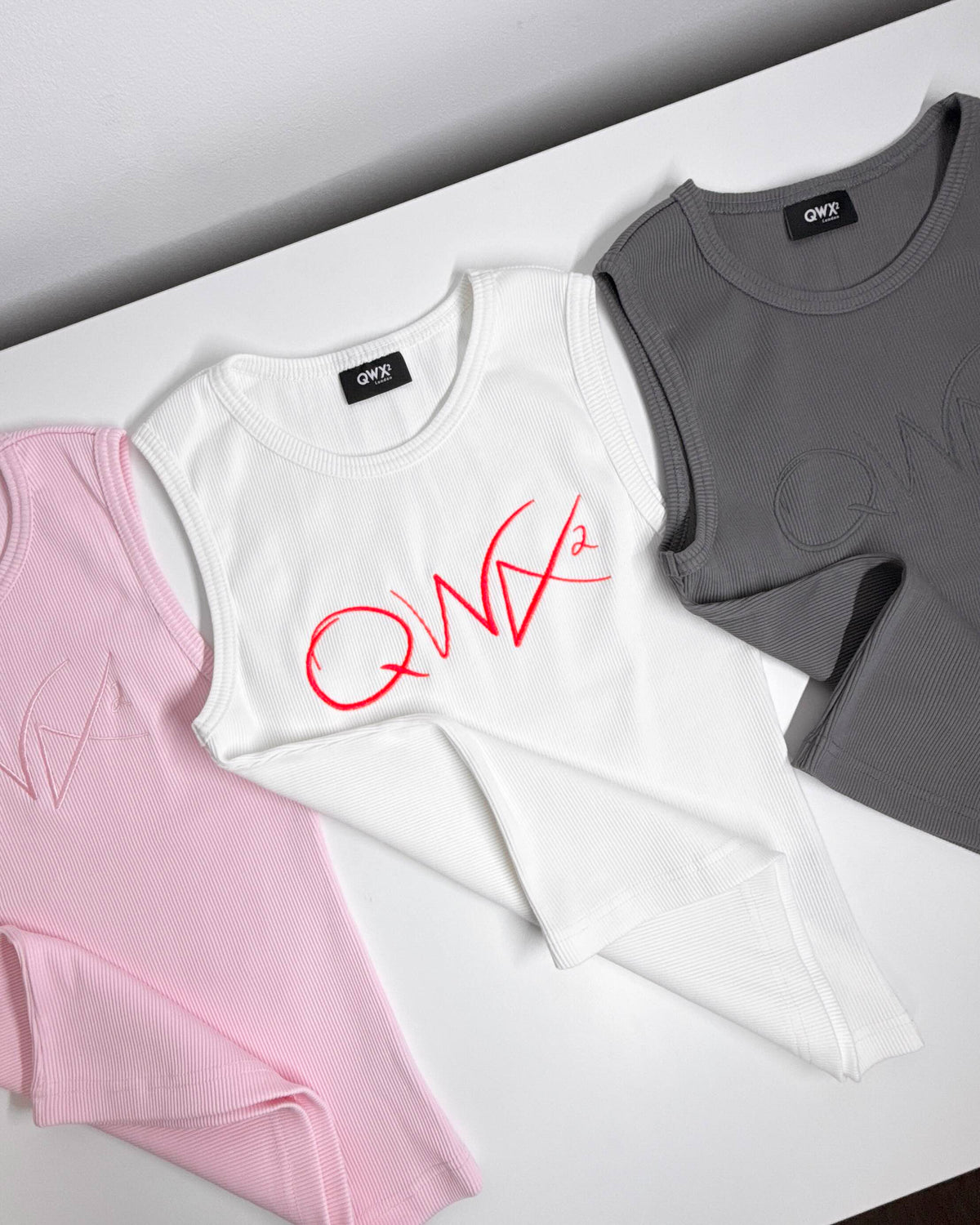CAMISETA DE TIRANTES CANALÉ – GRIS
