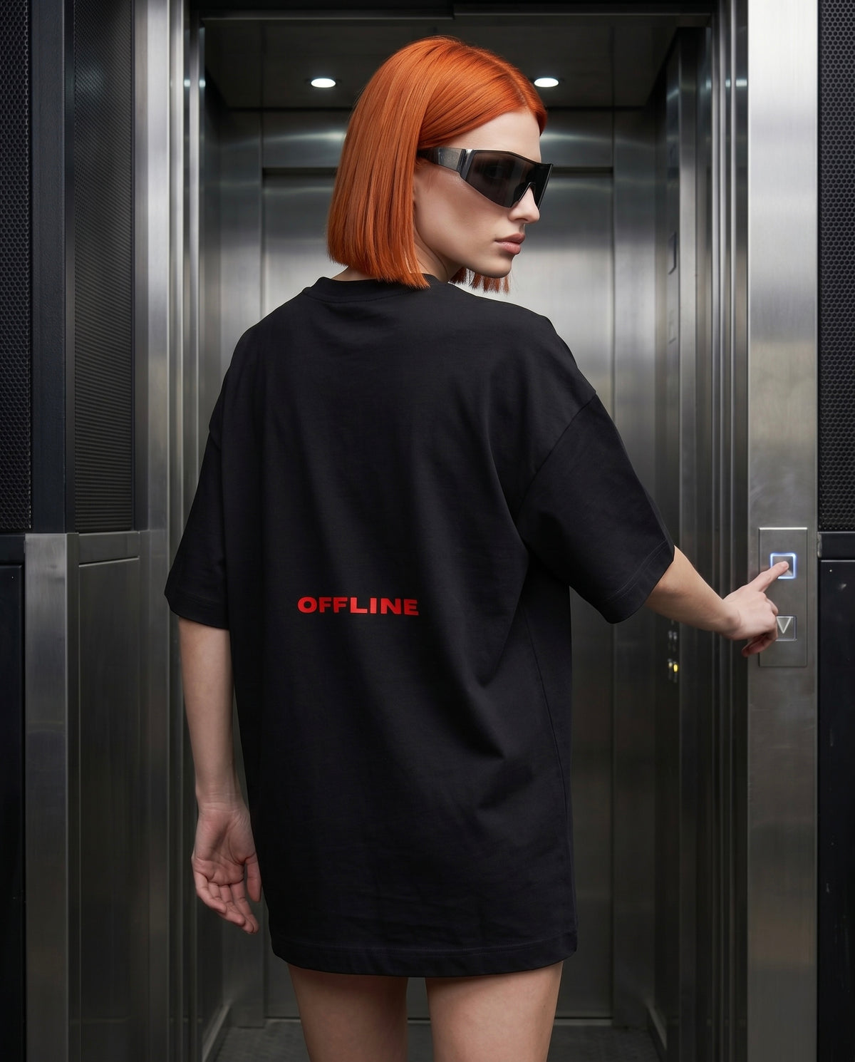 CAMISETA SIN CONEXIÓN – NEGRA