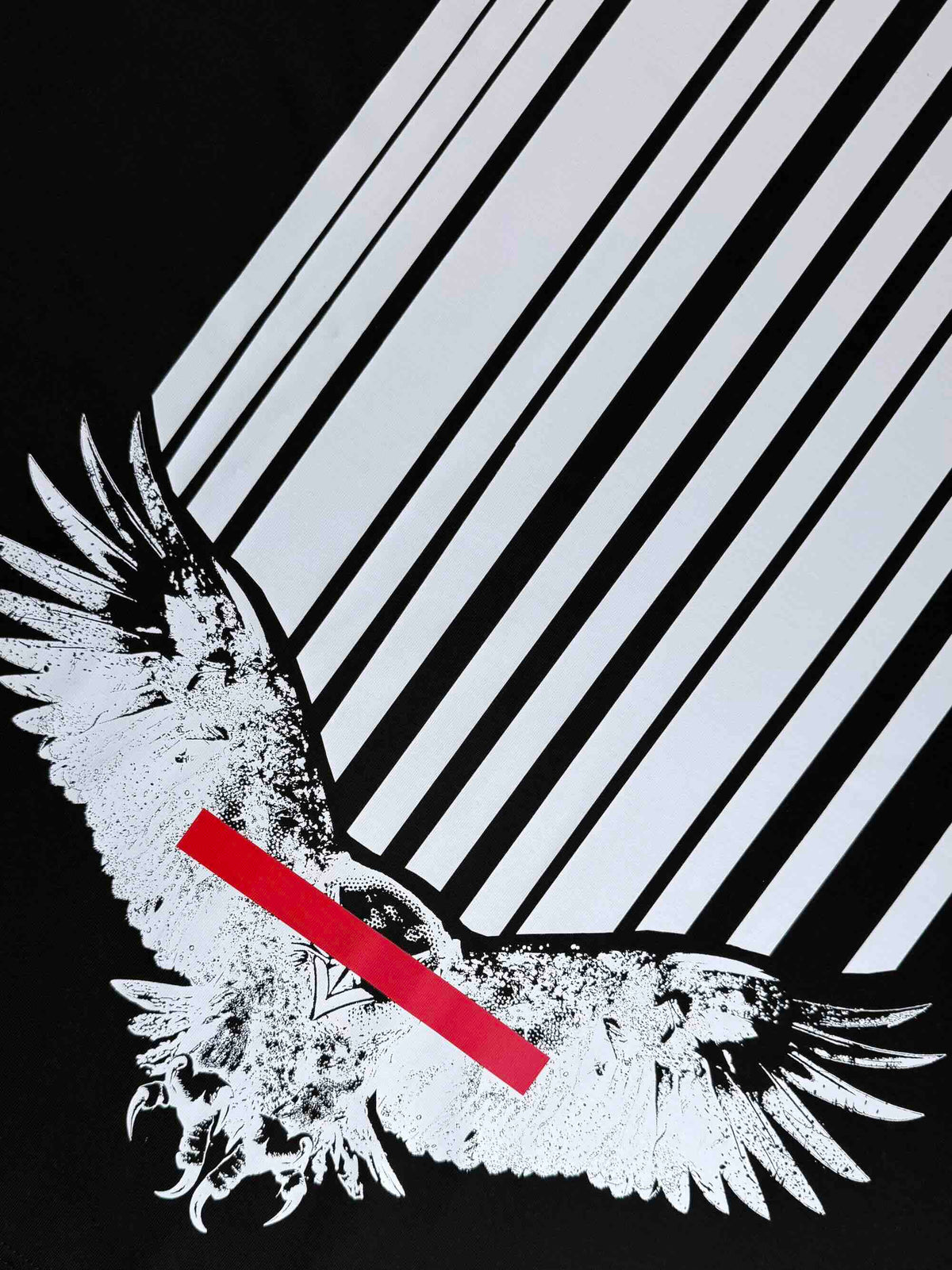 Mentality black T-shirt detail