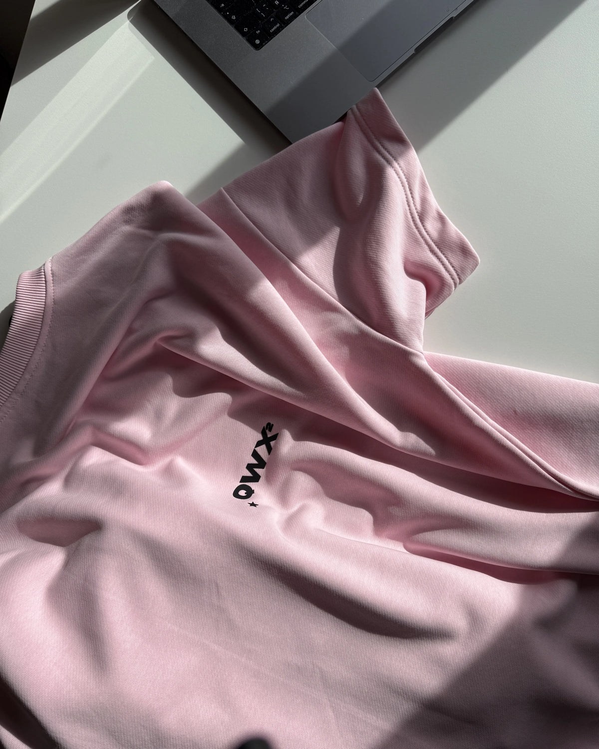 Conjunto de 2 piezas para mujer: camiseta urbana y pantalón de pernera ancha – Rosa