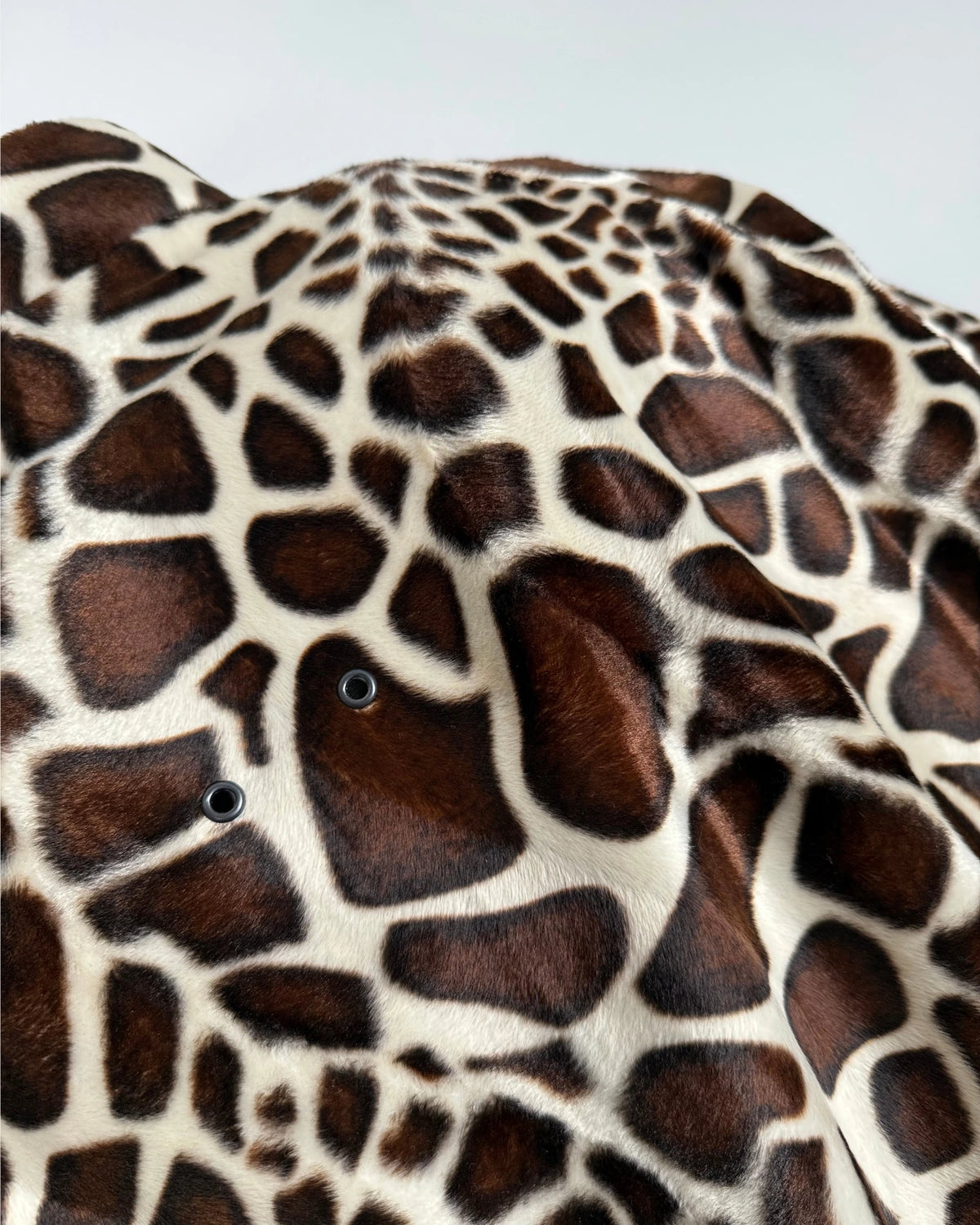 2-teiliges Damen-Set: Savannah Giraffe – Jacke + Shorts