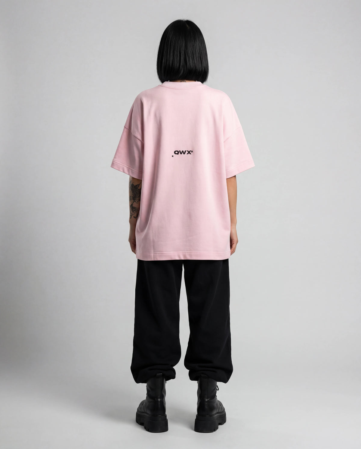 Camiseta urbana rosa